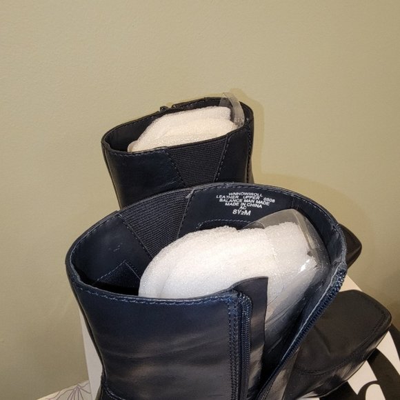 Nine West Navy Ankle Boots Size 8.5 - Picture 9 of 11